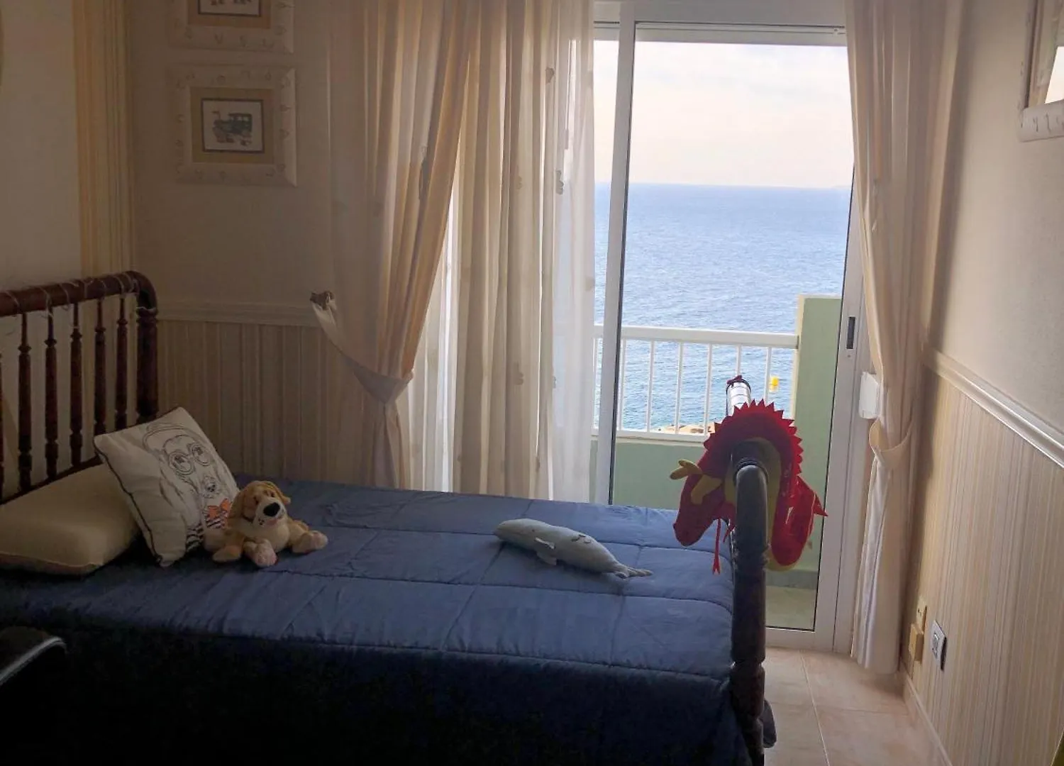 Jose Luis Rodriguez Villa Radazul Spain
